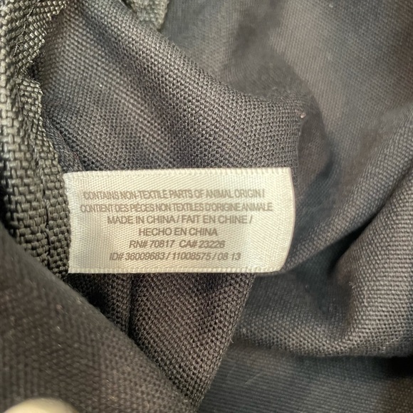 VS Pink Love Pink Black Holographic Backpack - Picture 8 of 8